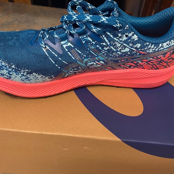 ASICS Fuji Lite 2 - Picture 2 of 5